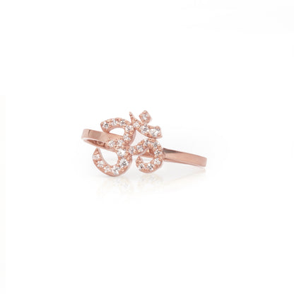 Om Pave ring