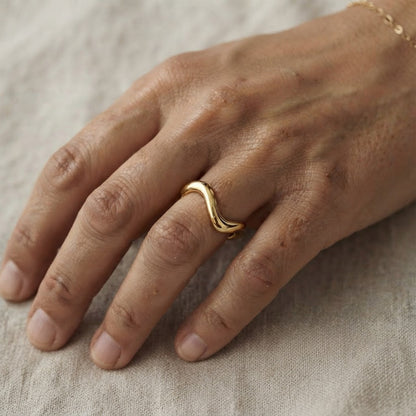 Wave ring Solid gold